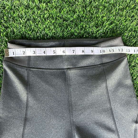 IVY PARK Cropped Leggings size small - Picture 3 of 10